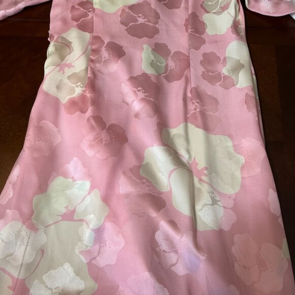 Elegant Pink Floral Wrap Dress - Picture 13 of 13